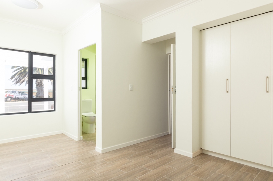 2 Bedroom Property for Sale in Velddrif Western Cape